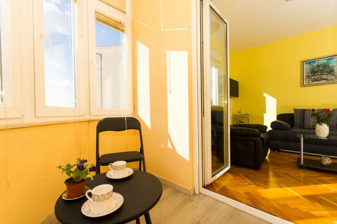 Apartament Apartman Ruza Trogir Zewnętrze zdjęcie
