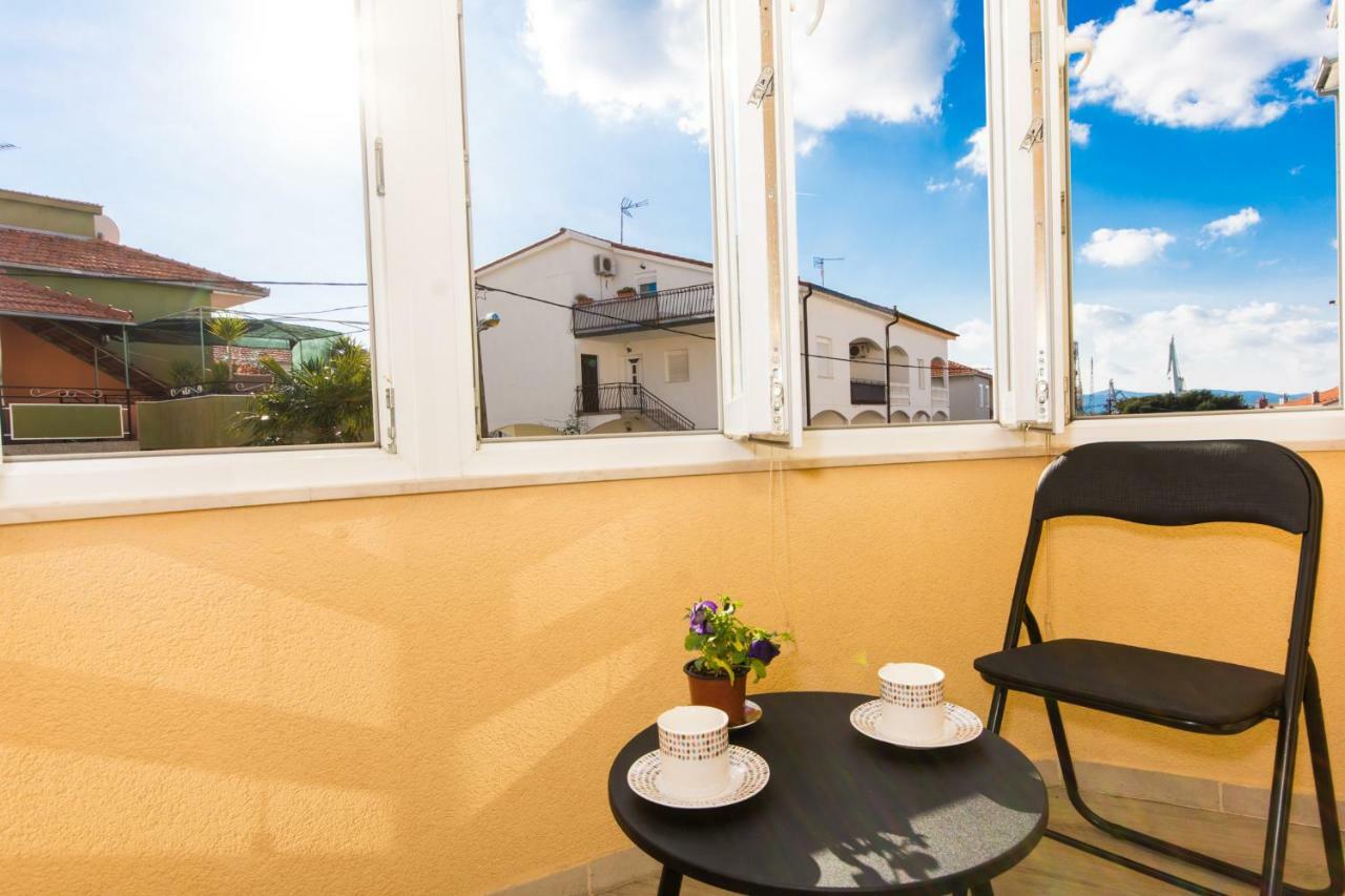 Apartament Apartman Ruza Trogir Zewnętrze zdjęcie