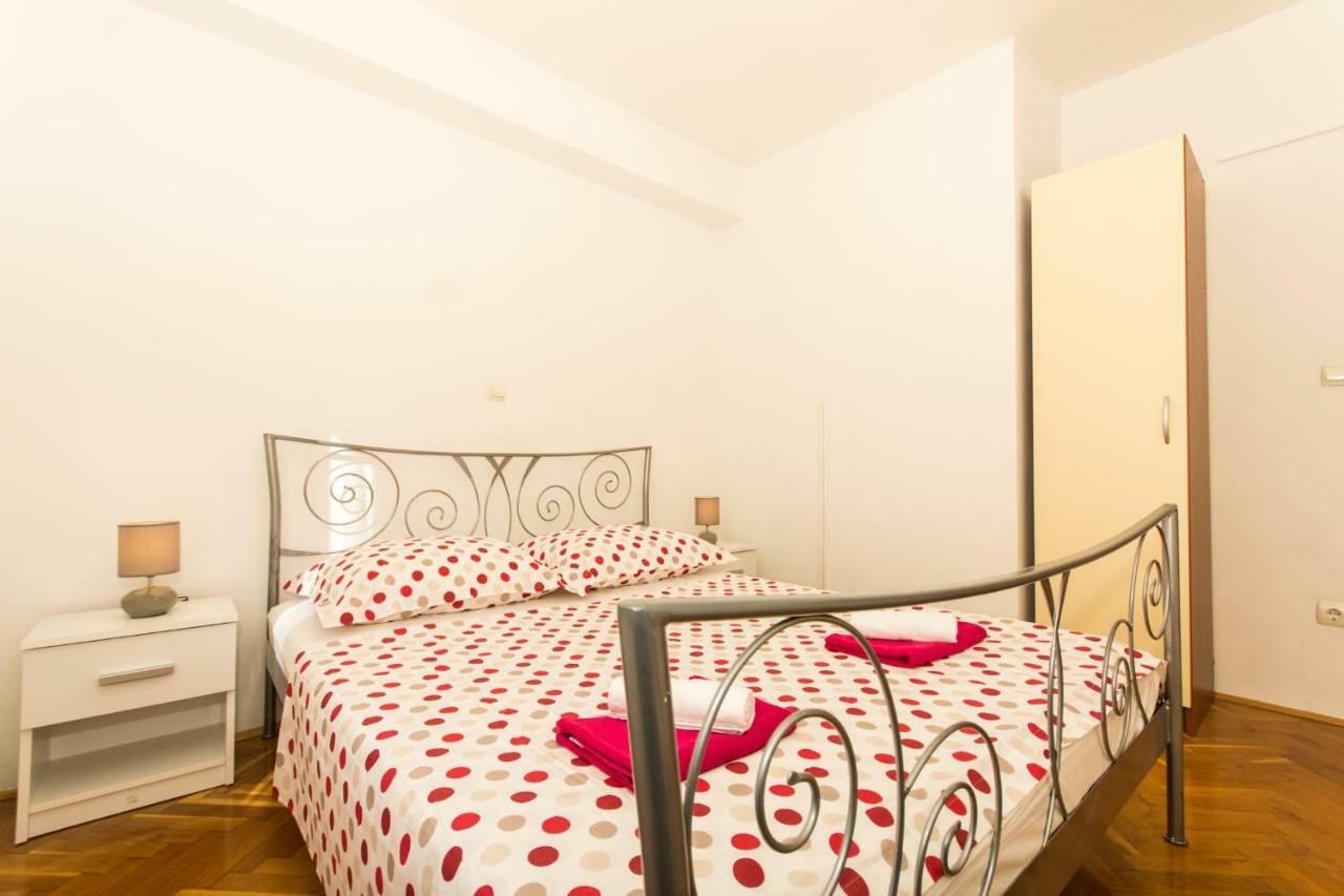 Apartament Apartman Ruza Trogir Zewnętrze zdjęcie