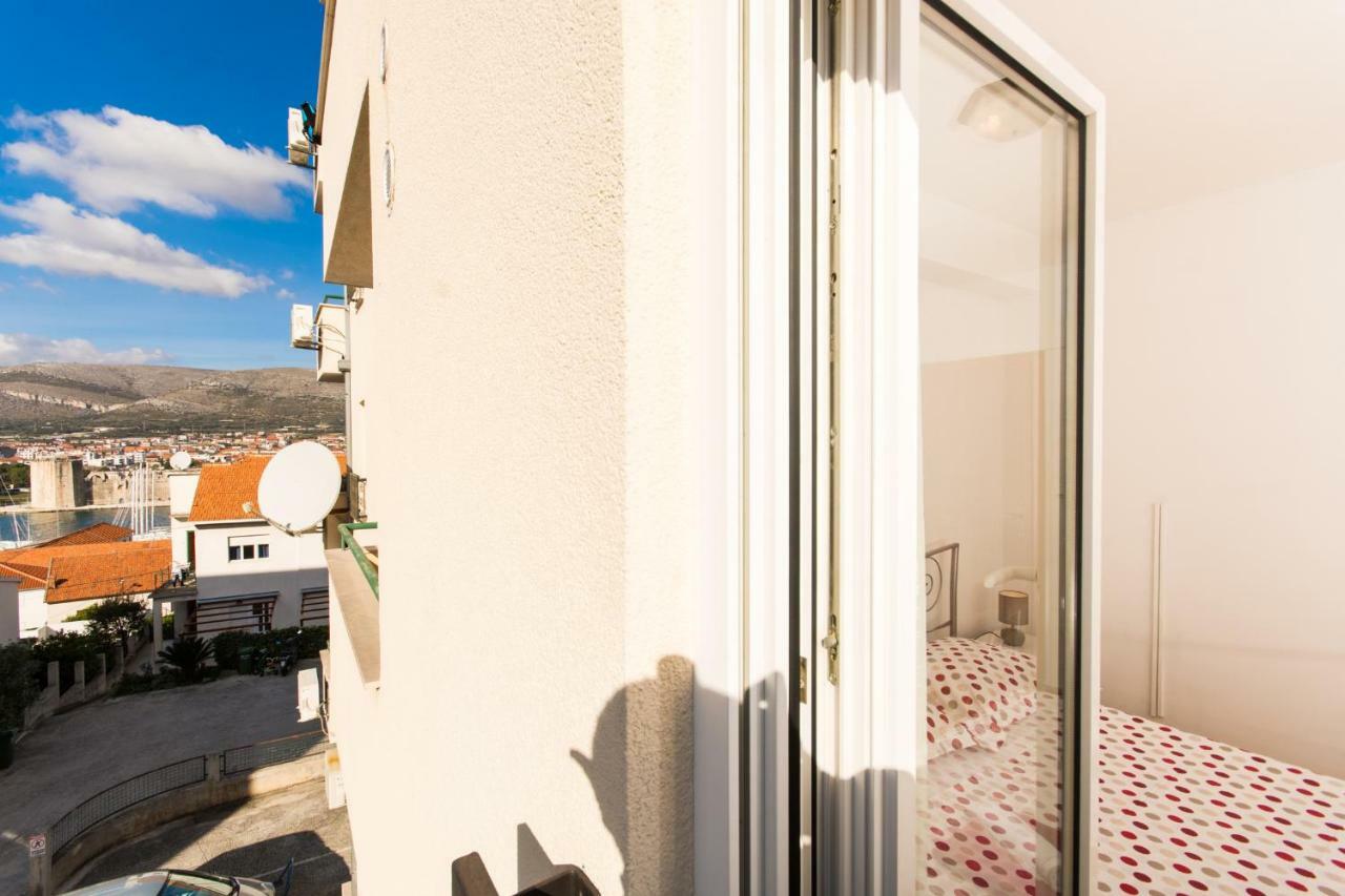 Apartament Apartman Ruza Trogir Zewnętrze zdjęcie