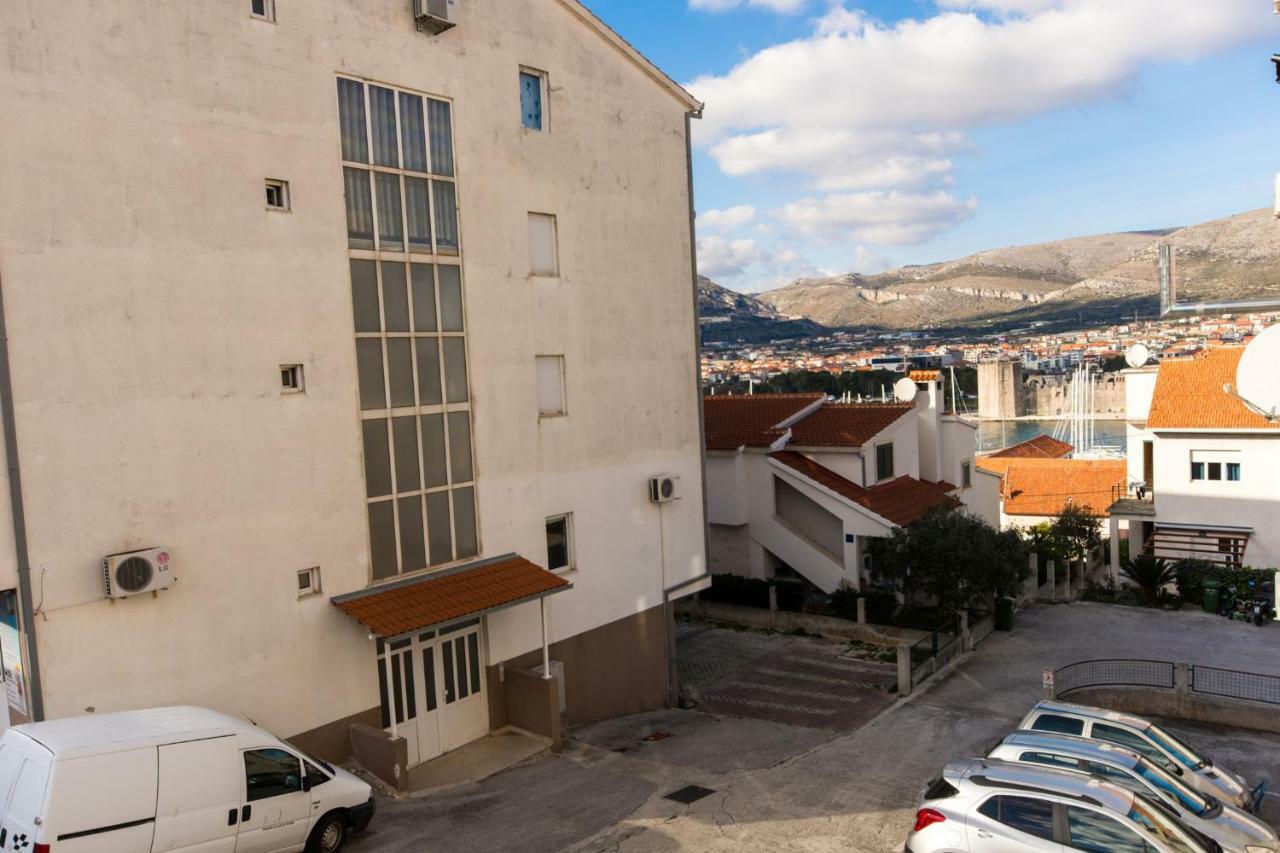 Apartament Apartman Ruza Trogir Zewnętrze zdjęcie