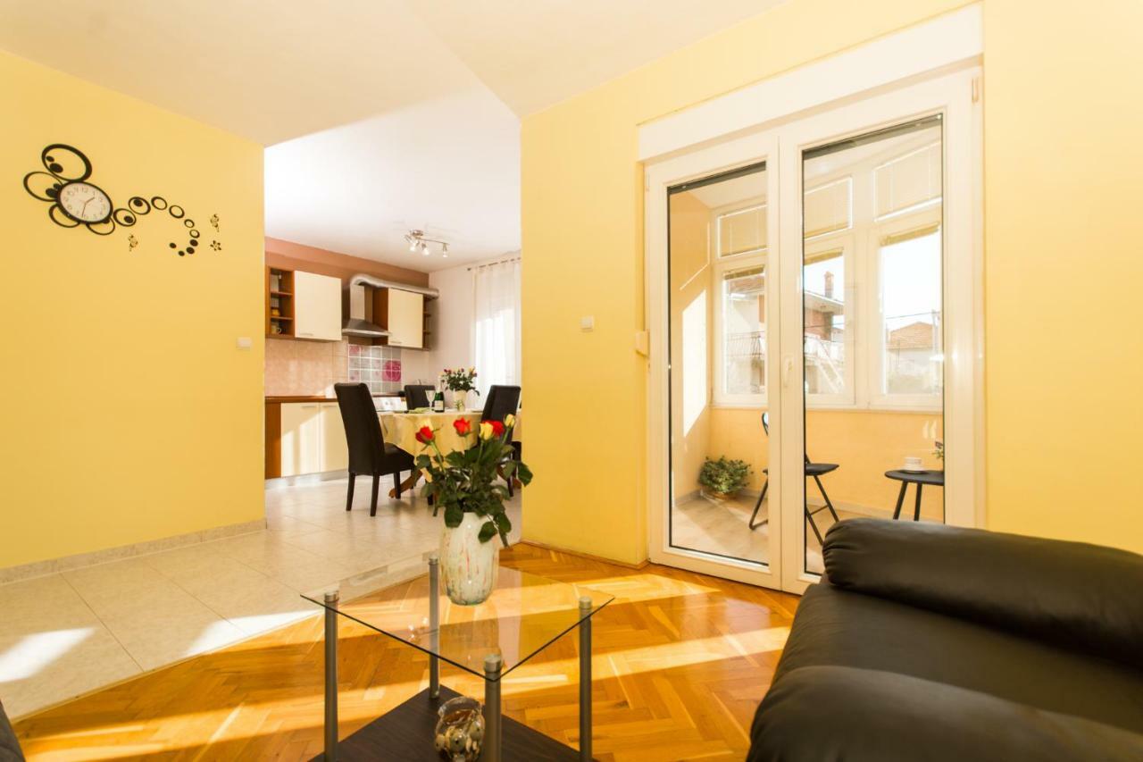 Apartament Apartman Ruza Trogir Zewnętrze zdjęcie